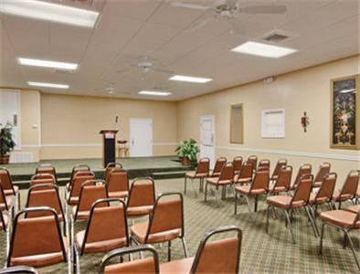 Hotel Ramada Ltd. Conference Center Tifton Udogodnienia zdjęcie